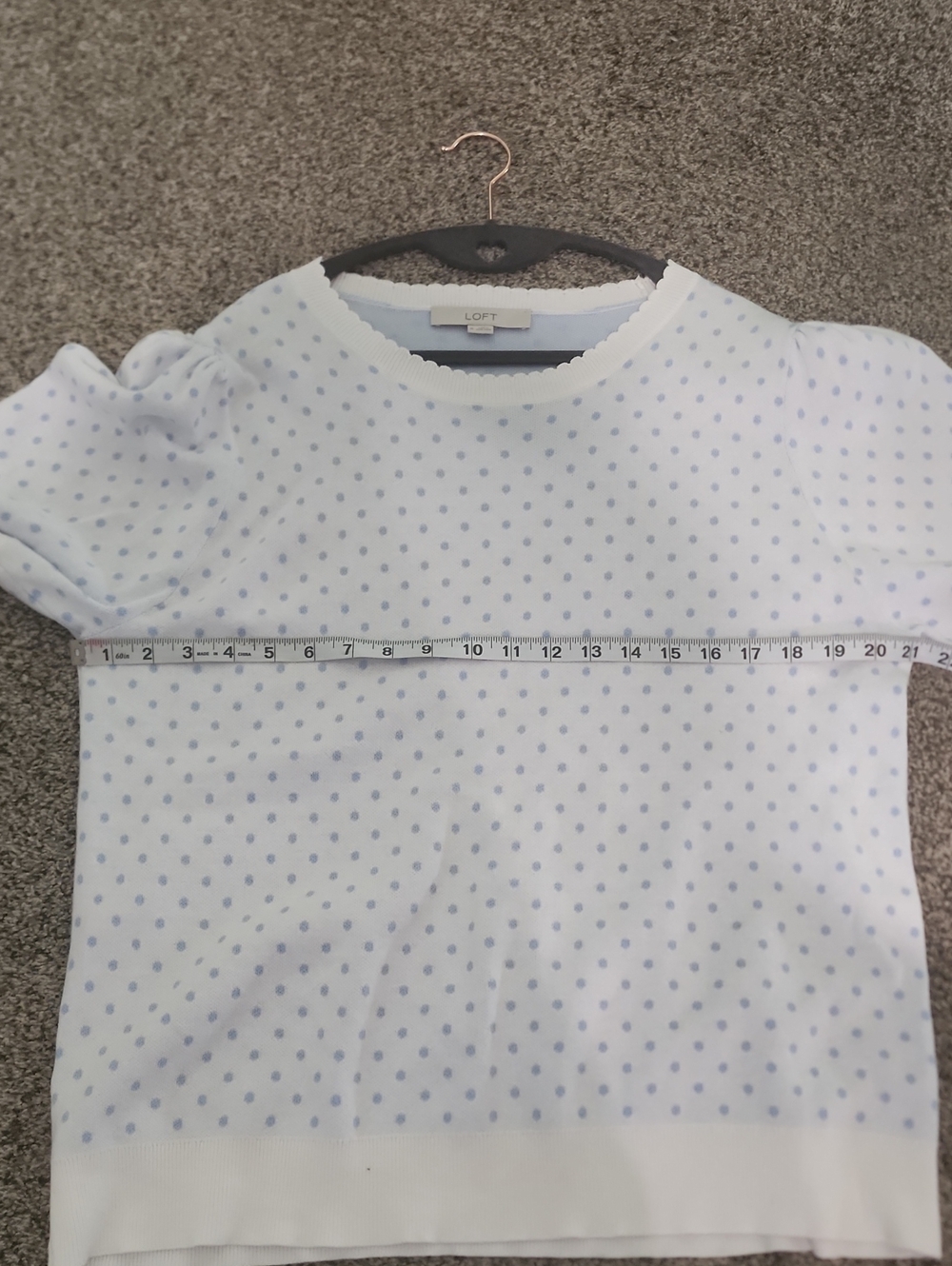 LOFT Light Blue Polka Dot Puff Sleeve Sweater - Picture 4 of 5